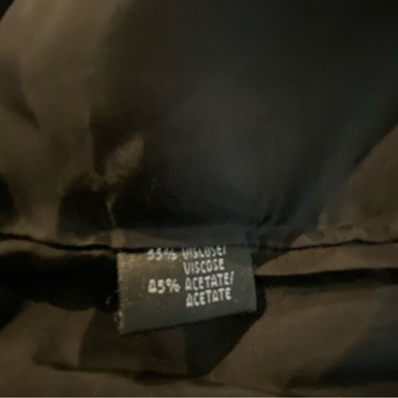 Lafayette 148 NEW YORK Vintage Black Skirt Ruffled hem Size 8 - Picture 6 of 9